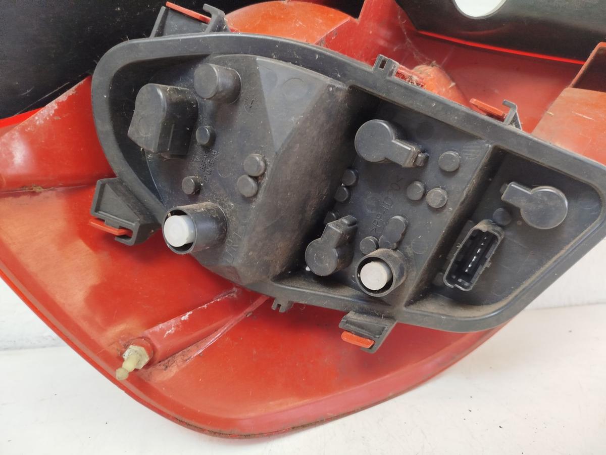 Renault Clio 3 III BR Valeo R&uuml;ckleuchte rechts R&uuml;cllicht Heckleuchte 3/5 t&uuml;rer