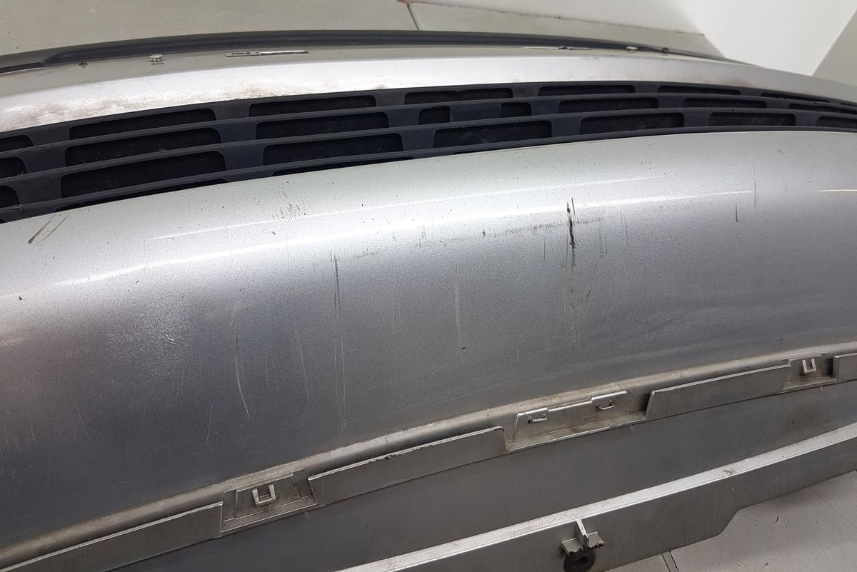 Opel Zafira A Stoßstange Stoßfänger vorn in 82L Starsilber II Bj01 Modell bis03