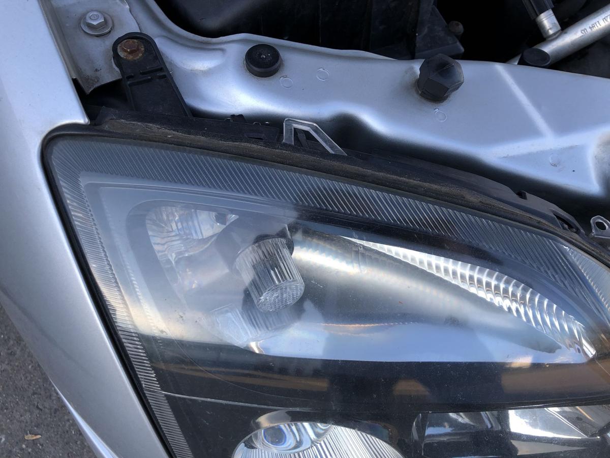 Opel Vectra C Caravan bis05 Scheinwerfer rechts Frontscheinwerfer Halogen TYC