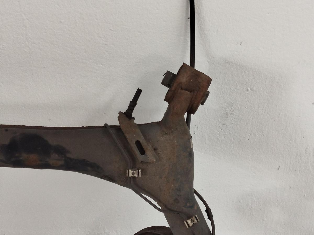 Audi A1 8X Sportback Hinterachse Achse hinten für Scheibenbremse 230x9mm