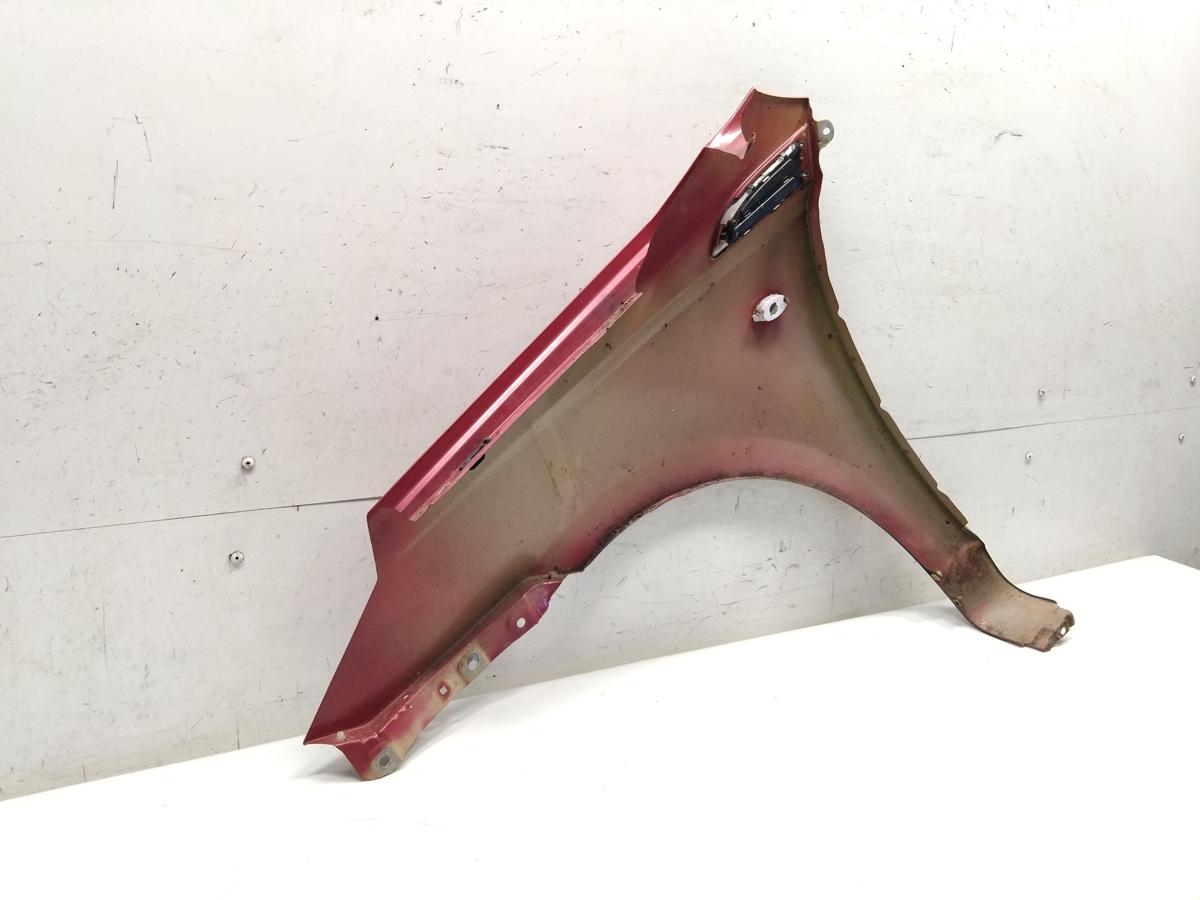 Chevrolet Aveo T250 original Kotfl&uuml;gel vorn rechts rot BJ2008