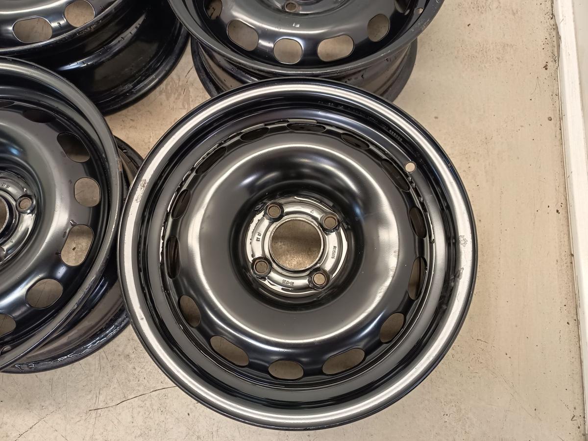 Citroen Berlingo II B9 Bj 2011 original Satz Stahlfelgen 6 1/2 x15 ET27 4x108 Citroen Berlingo II B9 Bj 2011 original Satz Stahlfelgen 6 1/2 x15 ET27 4x108