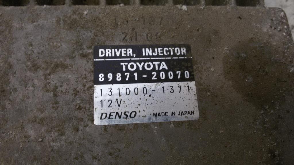 Toyota Avensis T25 BJ2006 Driver Injector 8987120070 2.2TD 130kw 2AD