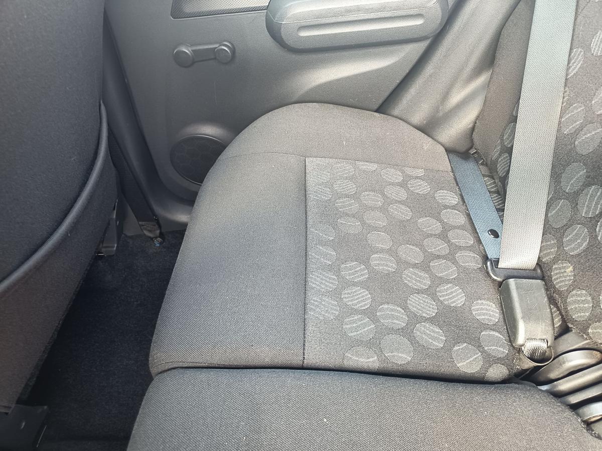 Suzuki Splash original R&uuml;cksitzbank komplett Stoff schwarz/grau Bj 2008