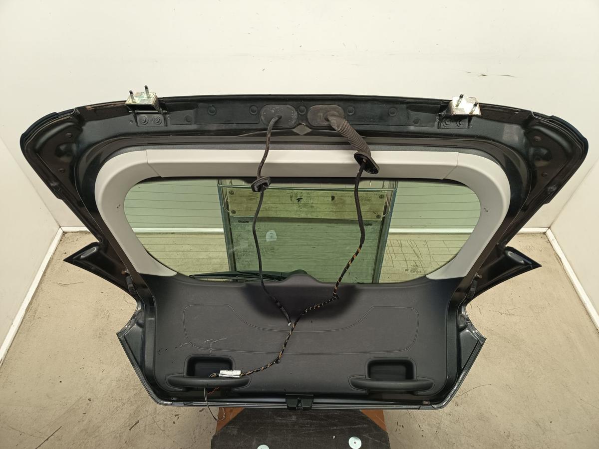 Ford Focus III Limo orig Heckklappe mit Scheibe Magnetic Grau Facelift Bj 2015