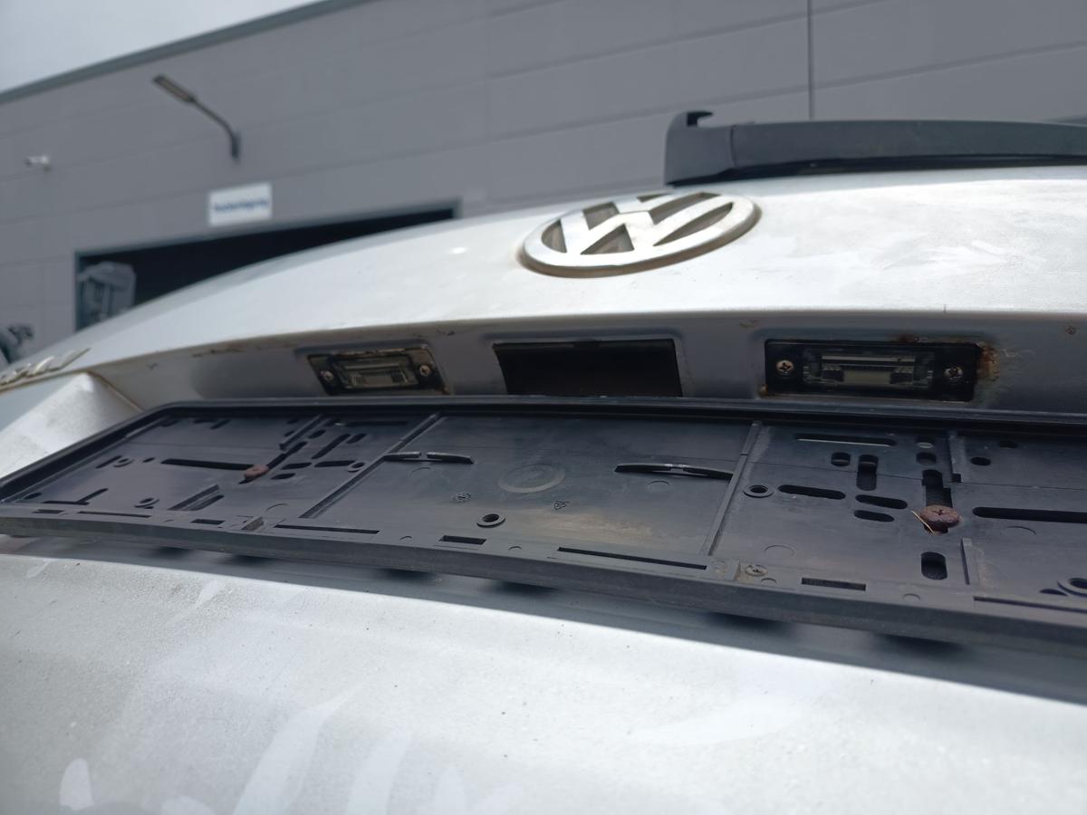 VW Touran 1T orig Heckklappe mit Scheibe Kofferraum LA7W Silber Bj 2004