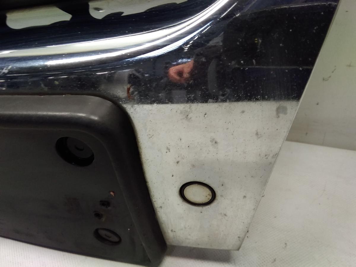 VW Golf 5 Kombi Variant original K&uuml;hlergrill mit 2 PDC-Sensoren Bj.2009
