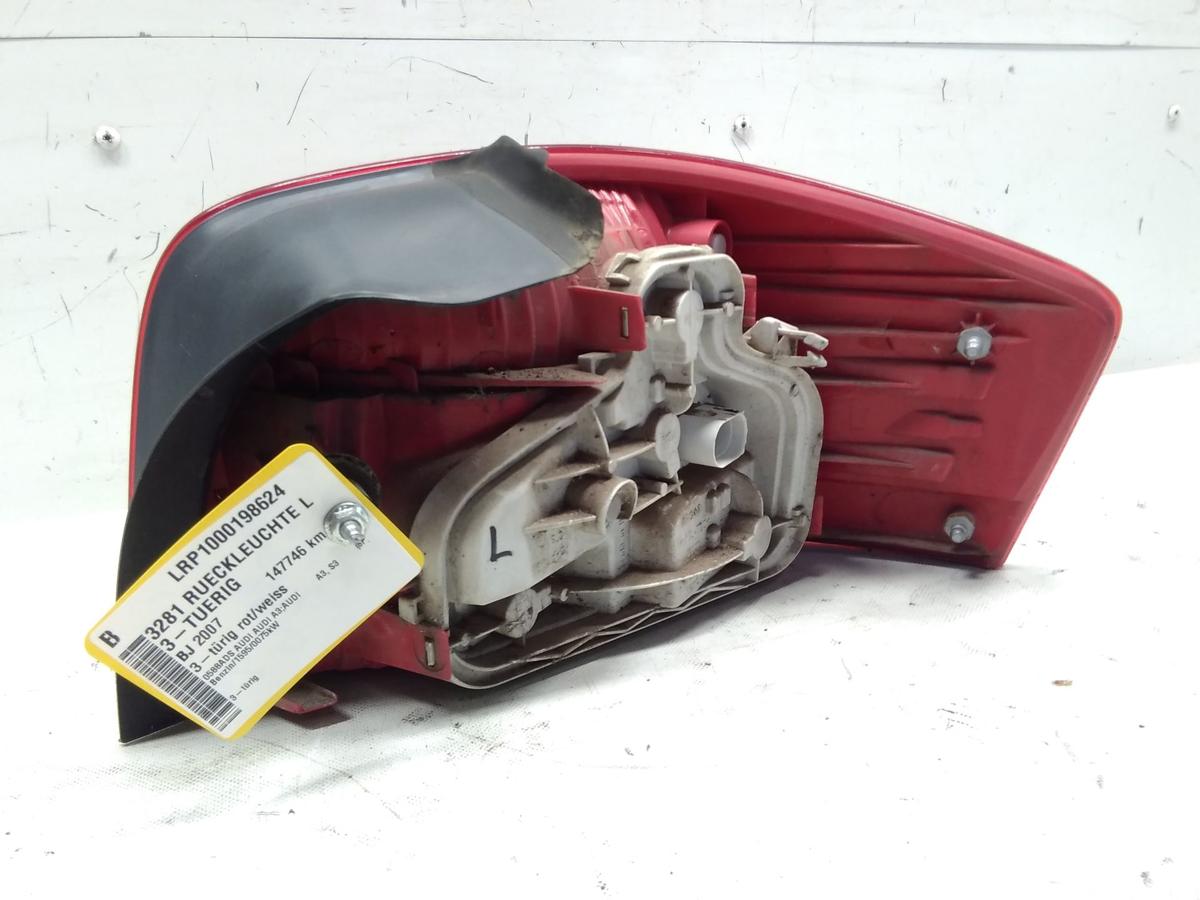 Audi A3 8P original R&uuml;ckleuchte Heckleuchte links 3-t&uuml;rig BJ2007