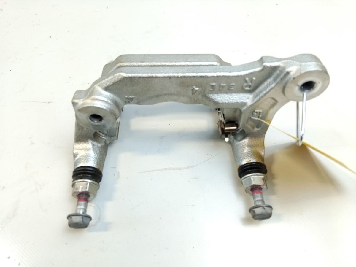 Mitsubishi Eclipse Cross original Tr&auml;ger Bremssattel rechts hinten 2.4 72kw 4B12