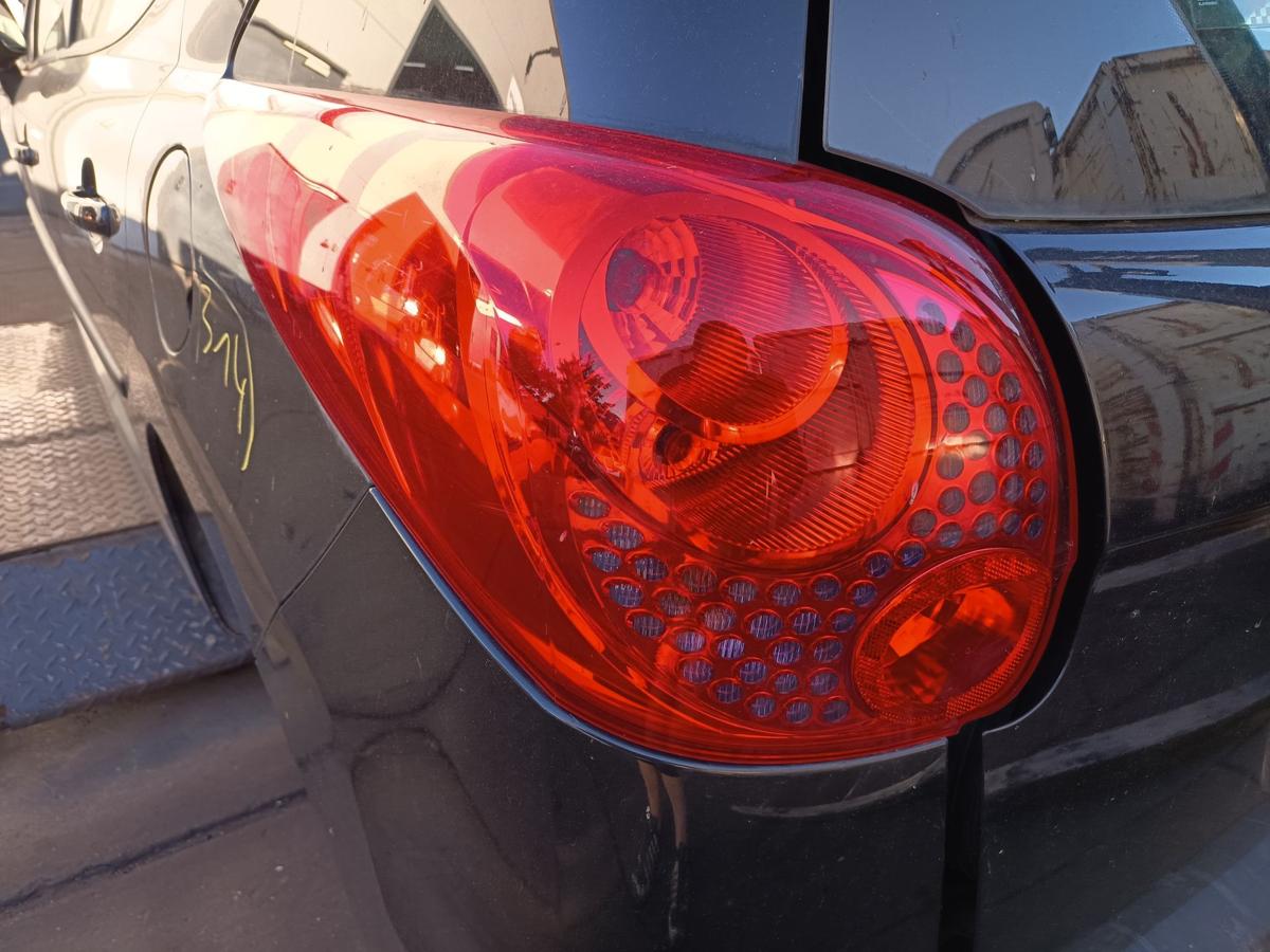 Peugeot 207SW original R&uuml;ckleuchte links Facelift Baujahr 2009