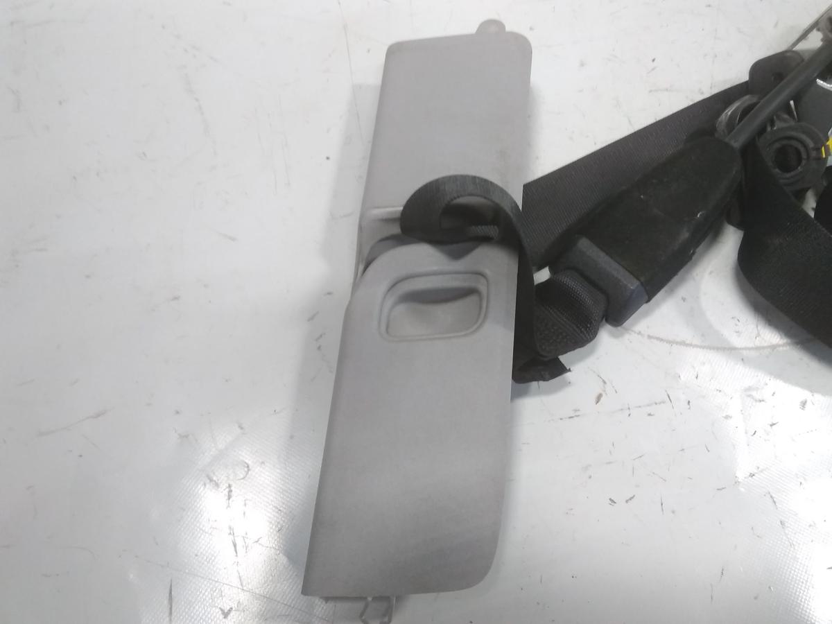 Opel Corsa D original Sicherheitsgurt vorn links 5-Türer unfallfrei BJ2006