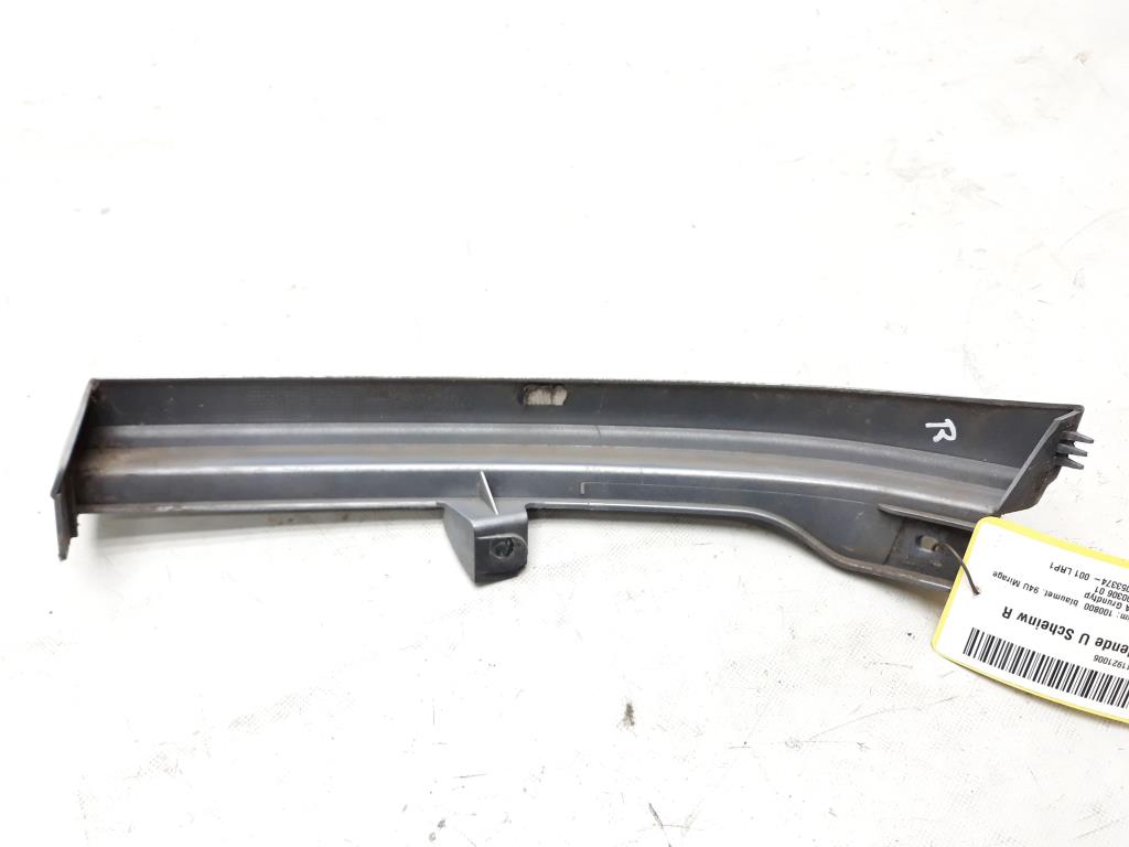 Opel Zafira A 90580652 Blende unter Scheinwerfer rechts 94U blau BJ2001