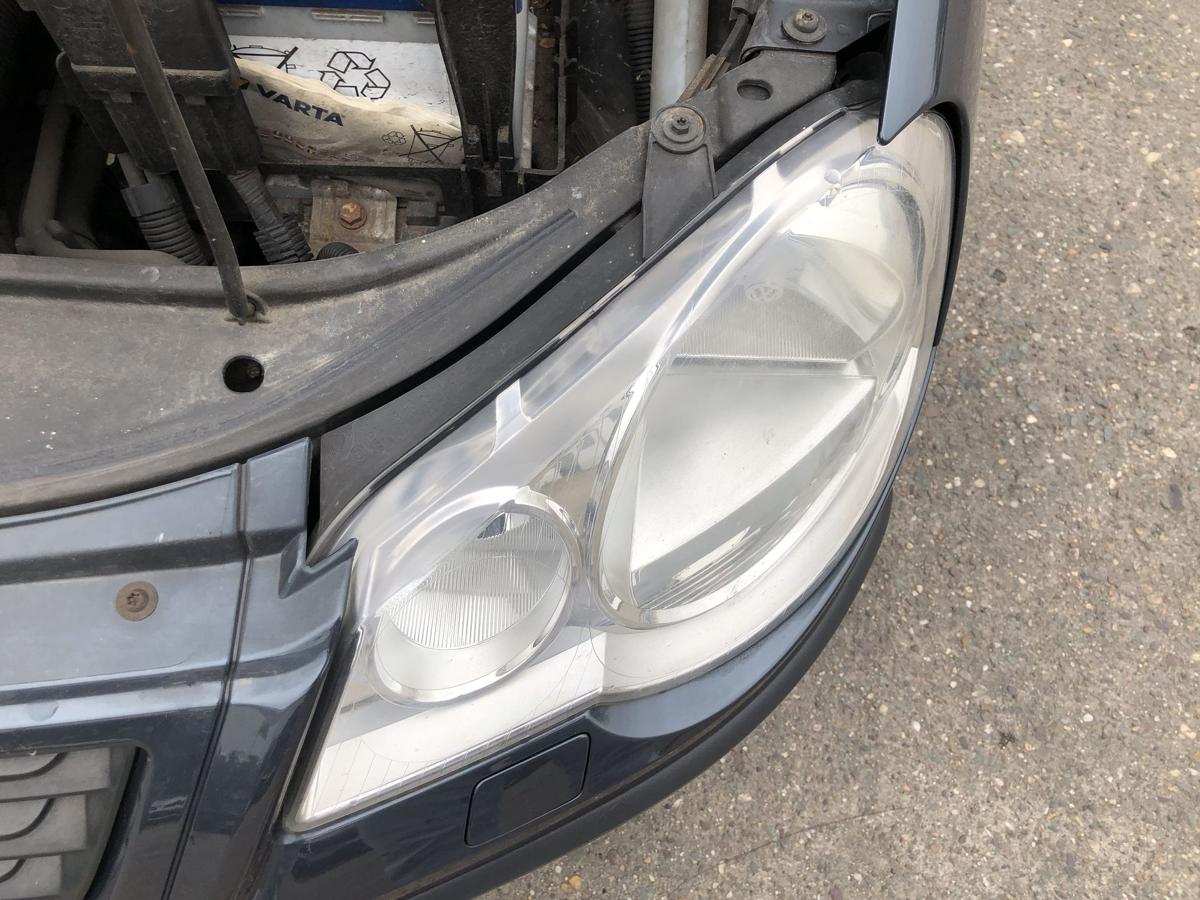 VW Polo 9N3 Scheinwerfer links Frontscheinwerfer Lampe Halogen Hella Tr&uuml;bung