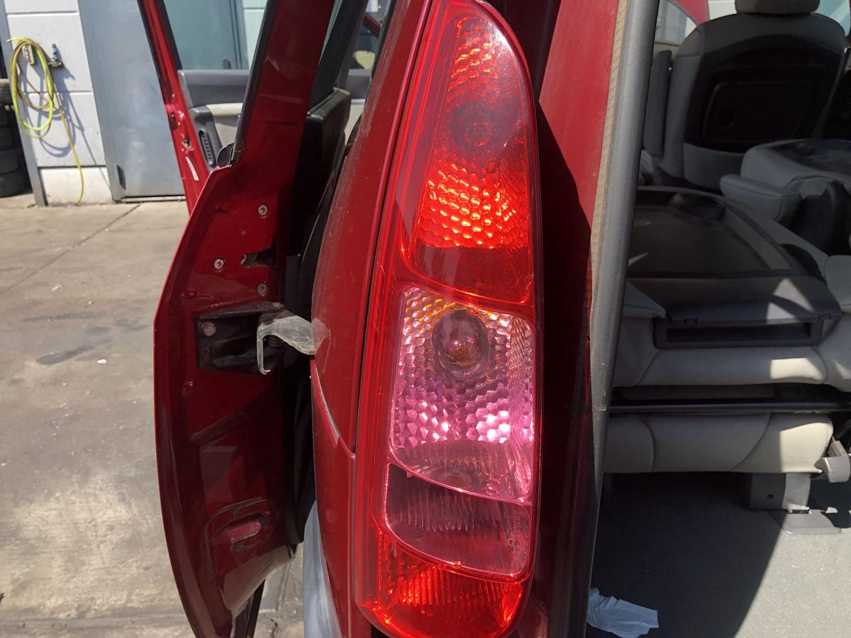 Peugeot 807 original Rückleuchte links Heck/Schluss/Licht Bj 2004