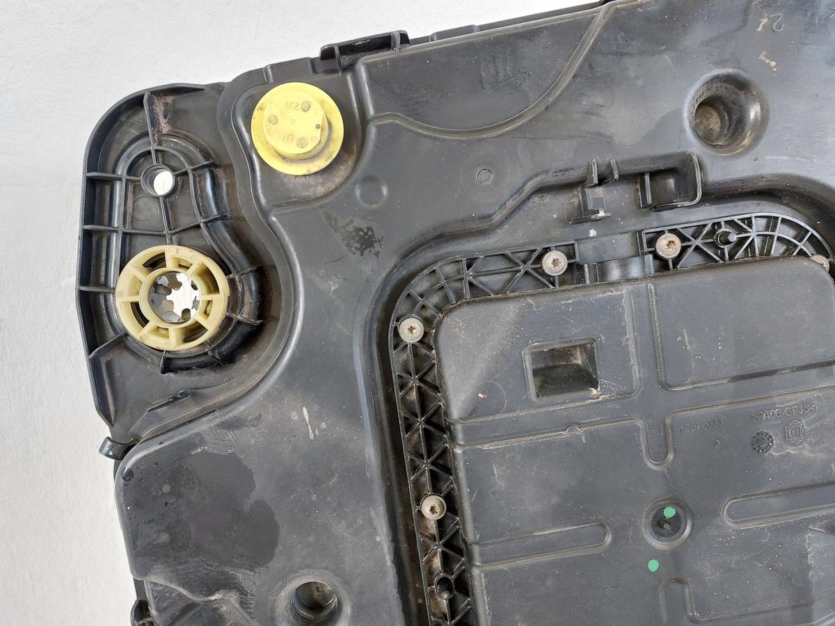 Peugeot 2008 I CU ab16 Ad Blue Behälter Tank mit Einfüllleitungen OEM Harnstoff