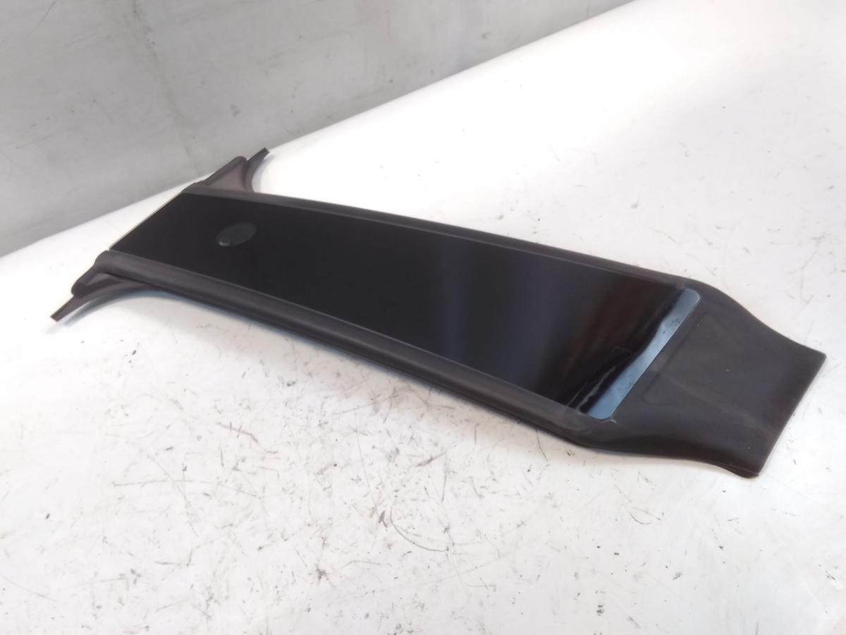 Tesla Model Y original Blende B-S&auml;ule rechts mit Kamera BJ2023