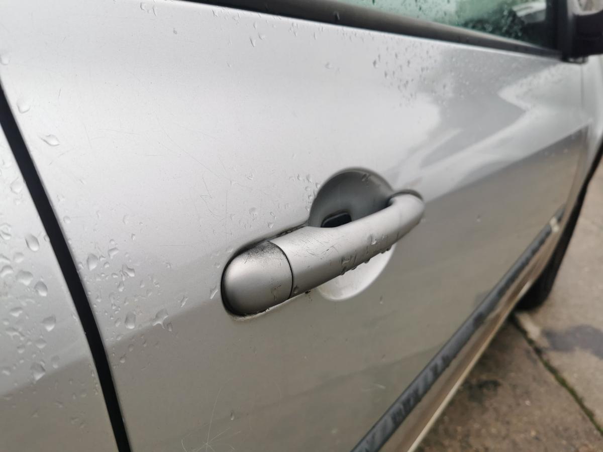 Renault Clio III R Beifahrertür Tür Autotür Rohbau rechts 3trg TED69 Gris Platin