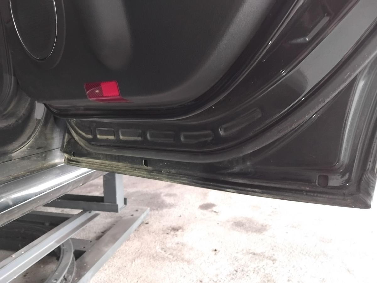 Mercedes A-Klasse W169 T&uuml;r hinten rechts 160 Tropenschwarzmetallic BJ2004
