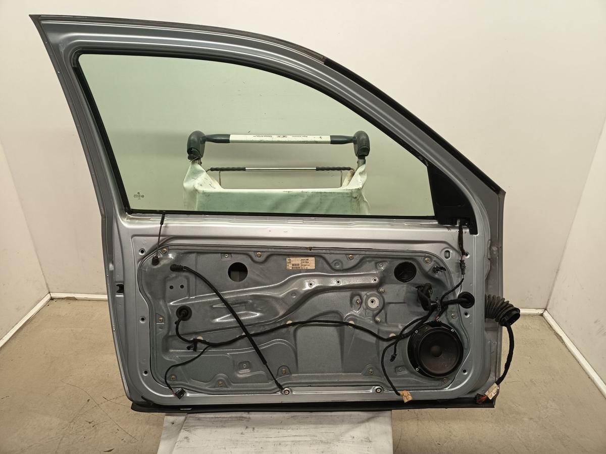VW Golf IV 1J orig Tür vorn links LA7W-Reflexsilber Metallic Bj 2000