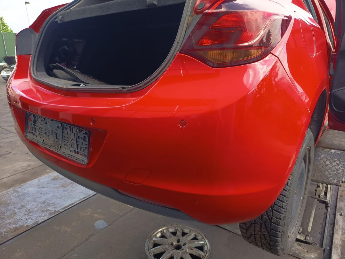 Opel Astra J Limousine Sto&szlig;f&auml;nger Stange hinten Heck Z50B Power red Bj 2010