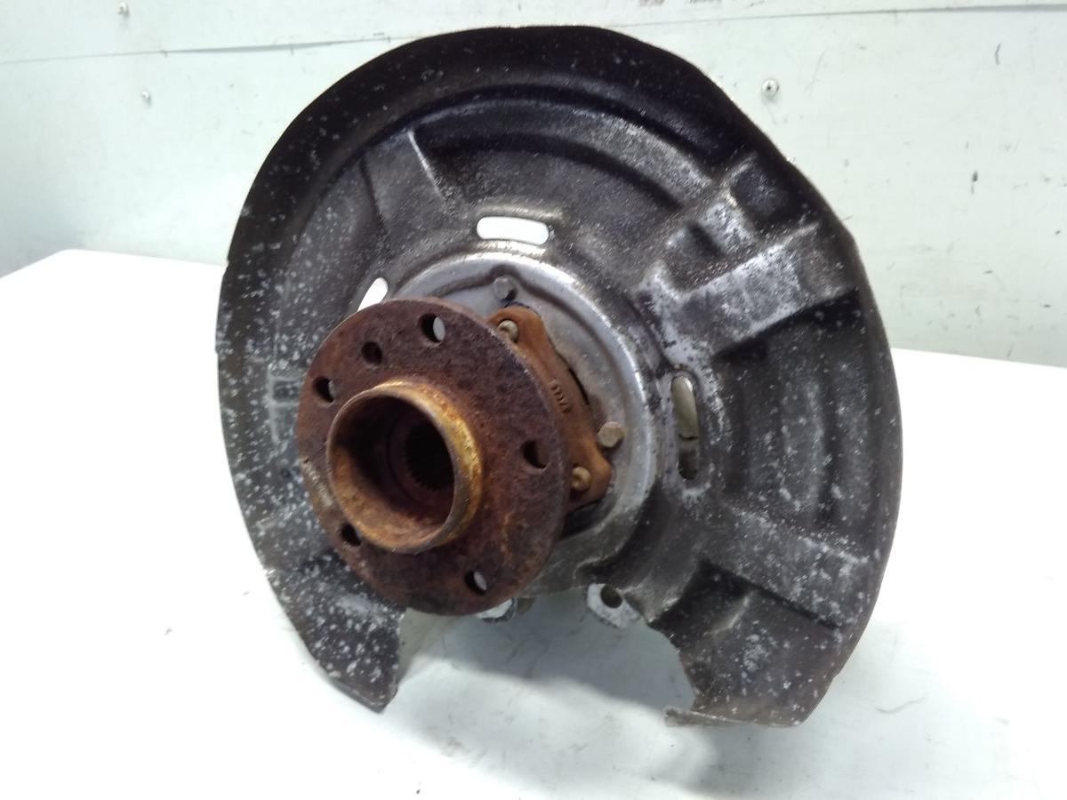 BMW 5-er F10 BJ2013 original Achsschenkel Radlagergehäuse Hinterachse rechts