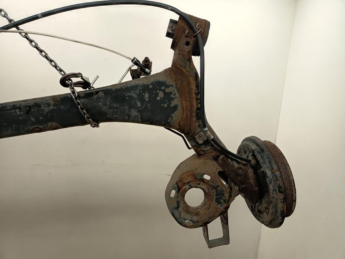 Skoda Fabia II 5J original Hinterachse Tr&auml;ger 5 Loch trommelgebremst Bj 2012