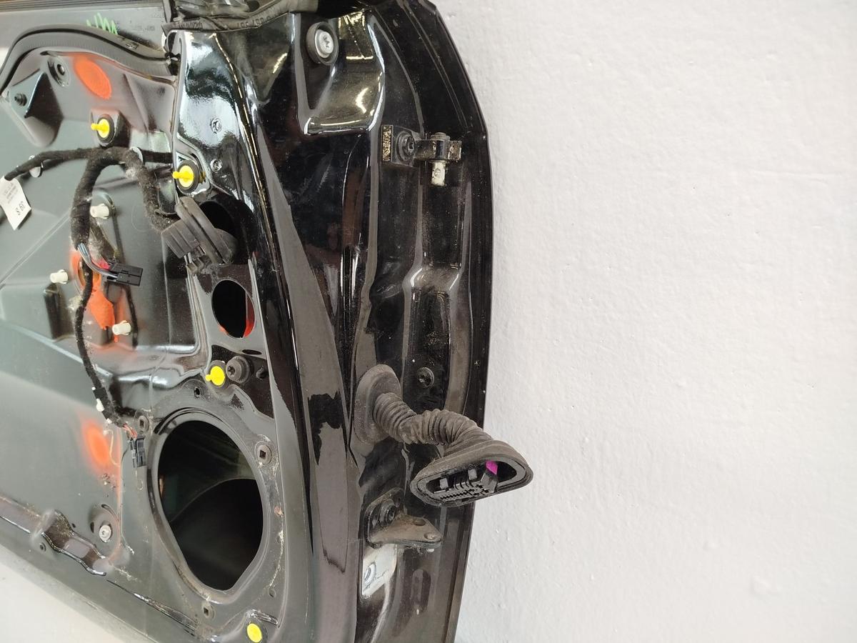 Audi A3 8P Tür vorn links Fahrertür Rohbautür LY9B Brilliantschwarz 3 türer