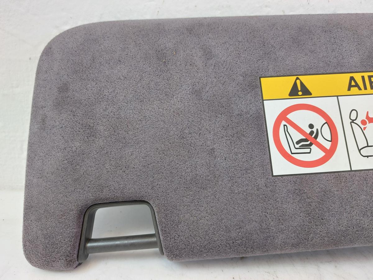 NIO ET7 Elektro Sonnenblende rechts Spiegel beleuchtet Alcantara Microfaser grau