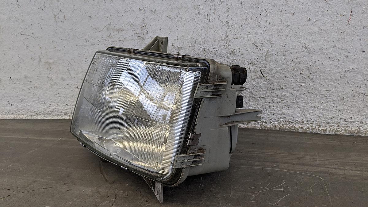 Mercedes Benz Vito W 638 Scheinwerfer Lampe vorn links H4 H1 Valeo