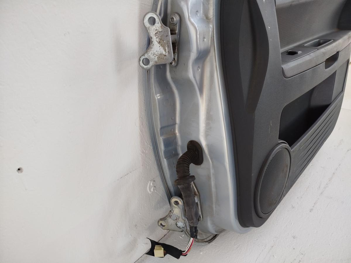 Mitsubishi Colt Z30 Beifahrertür Tür Autotür vorn rechts 5 Türer