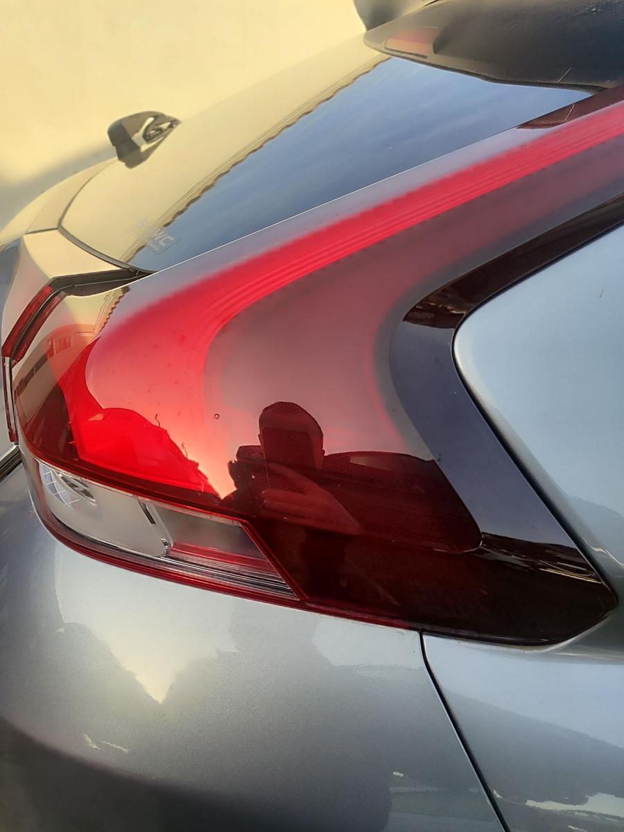 Mitsubishi Eclipse Cross original R&uuml;ckleuchte Schlussleuchte rechts aussen LED