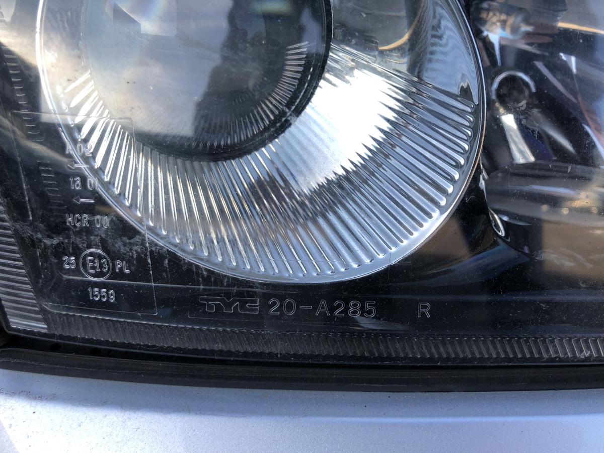 Opel Vectra C Caravan bis05 Scheinwerfer rechts Frontscheinwerfer Halogen TYC