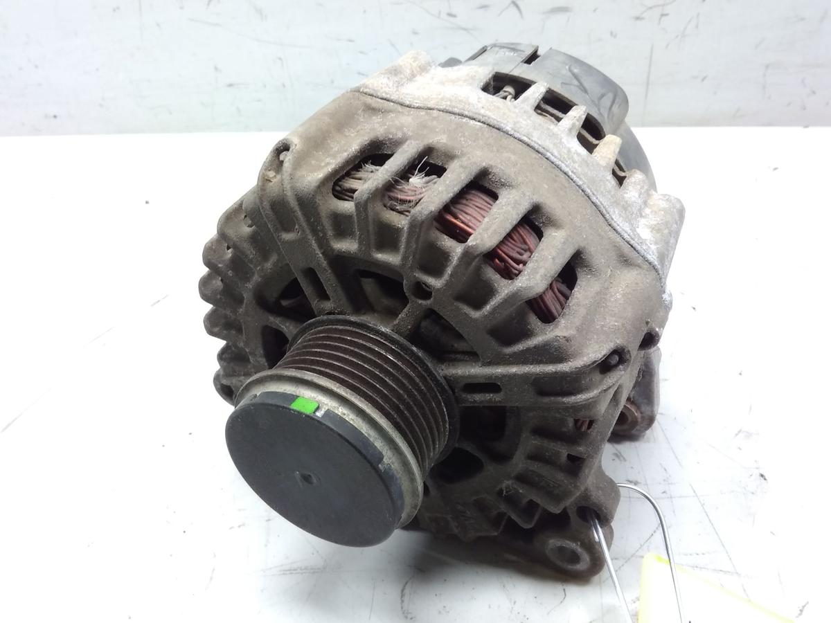 VW Touareg 2 7P original Lichtmaschine Generator 220A Valeo 3.0TDI 180kw Bj.2013