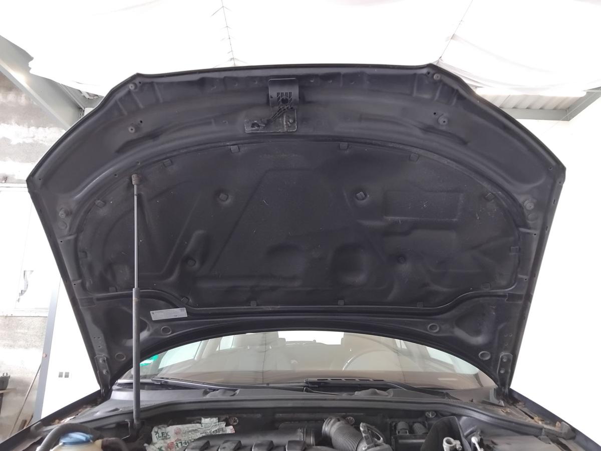 Audi A3 8P orig. Motorhaube Deckel vorn LZ9Y phantomschwarzmet. Facelift BJ2007