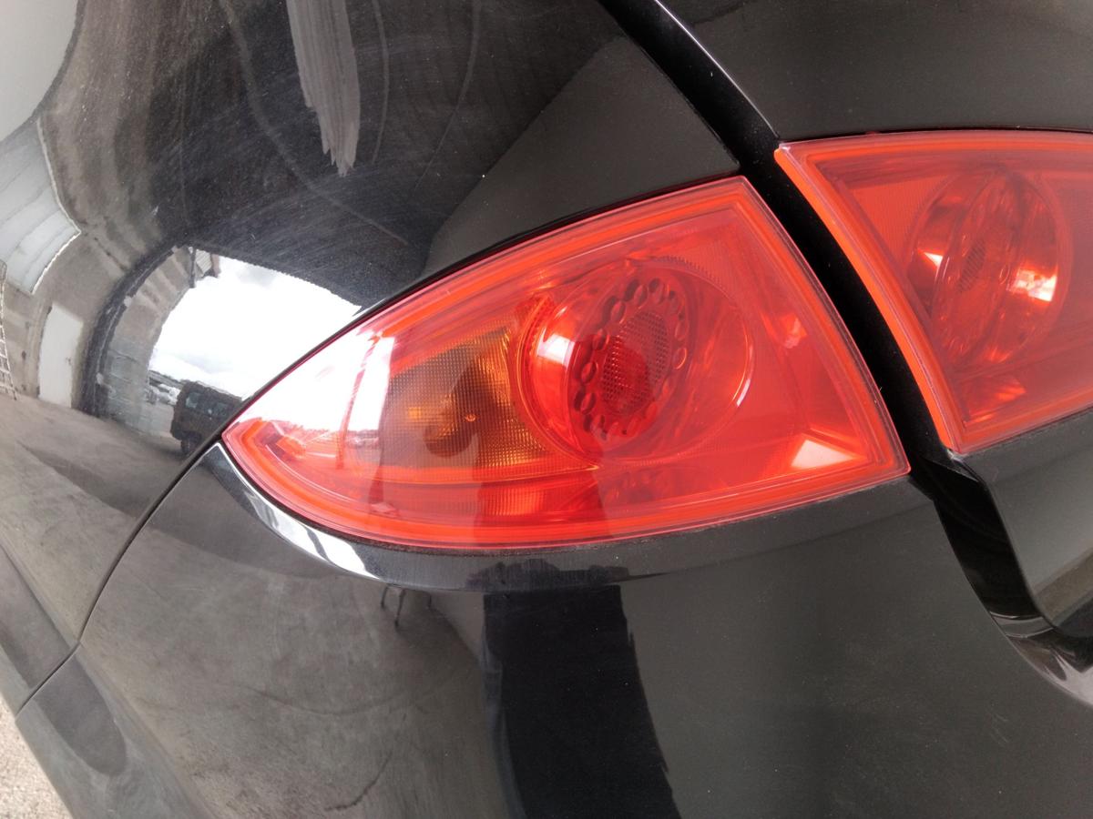 Seat Leon 2 1P Facelift original Rückleuchte Heckleuchte links BJ2012
