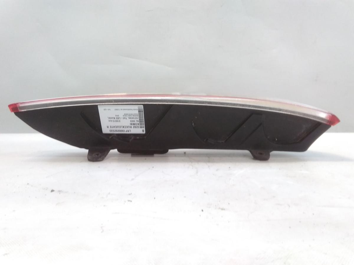 Ford Focus II DA3 Kombi orig R&uuml;ckleuchte Heckleuchte rechts BJ2009 Facelift LED