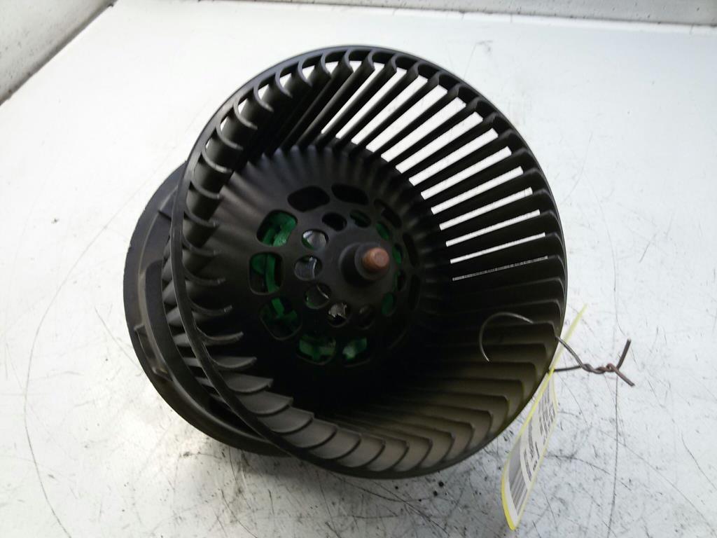 Toyota Aygo BJ2006 Heizungsgebläse Gebläsemotor Heizung Klima