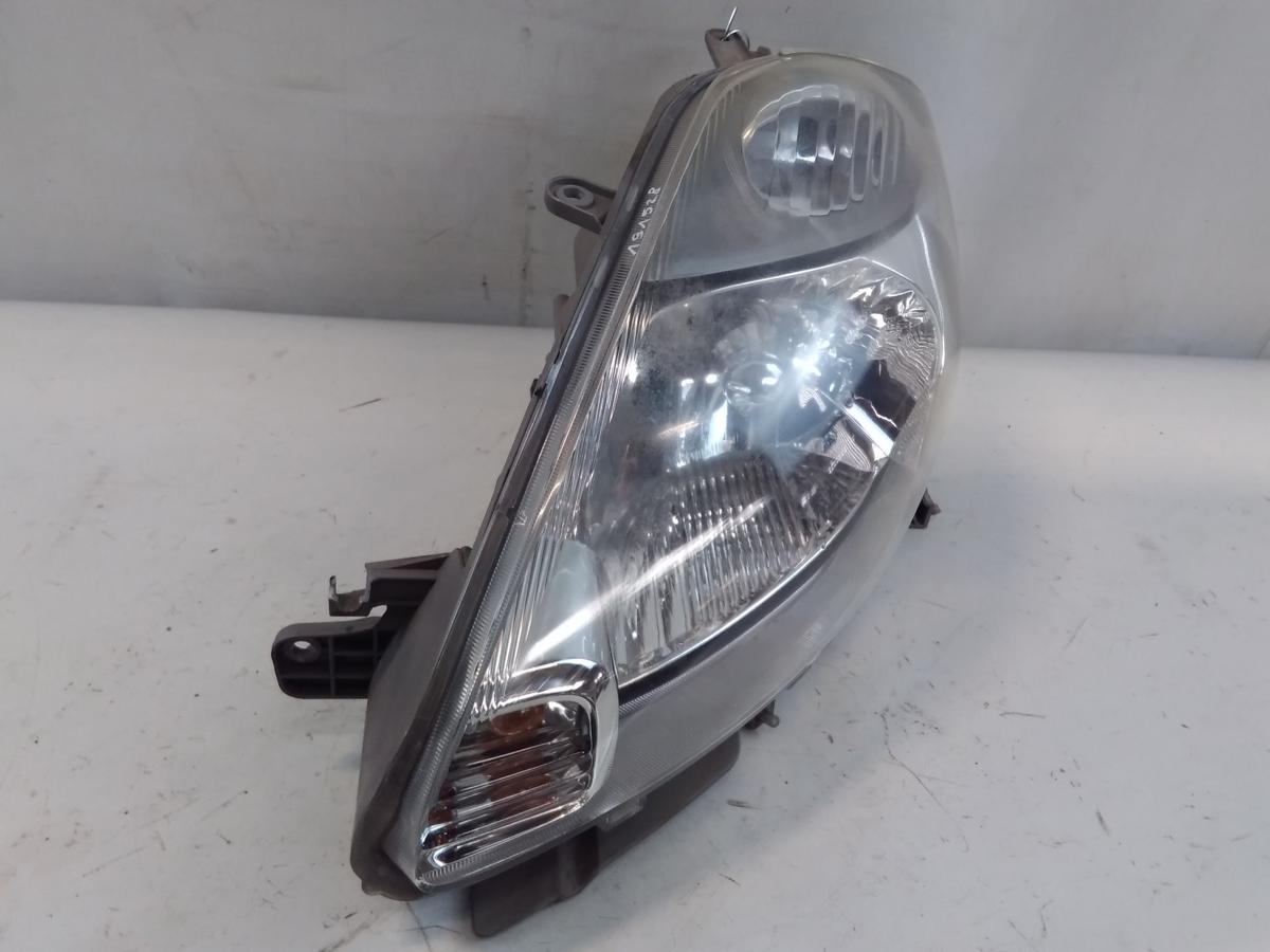 Daihatsu Sirion 2 M300 original Scheinwerfer vorn links Halogen mit LWR BJ2008