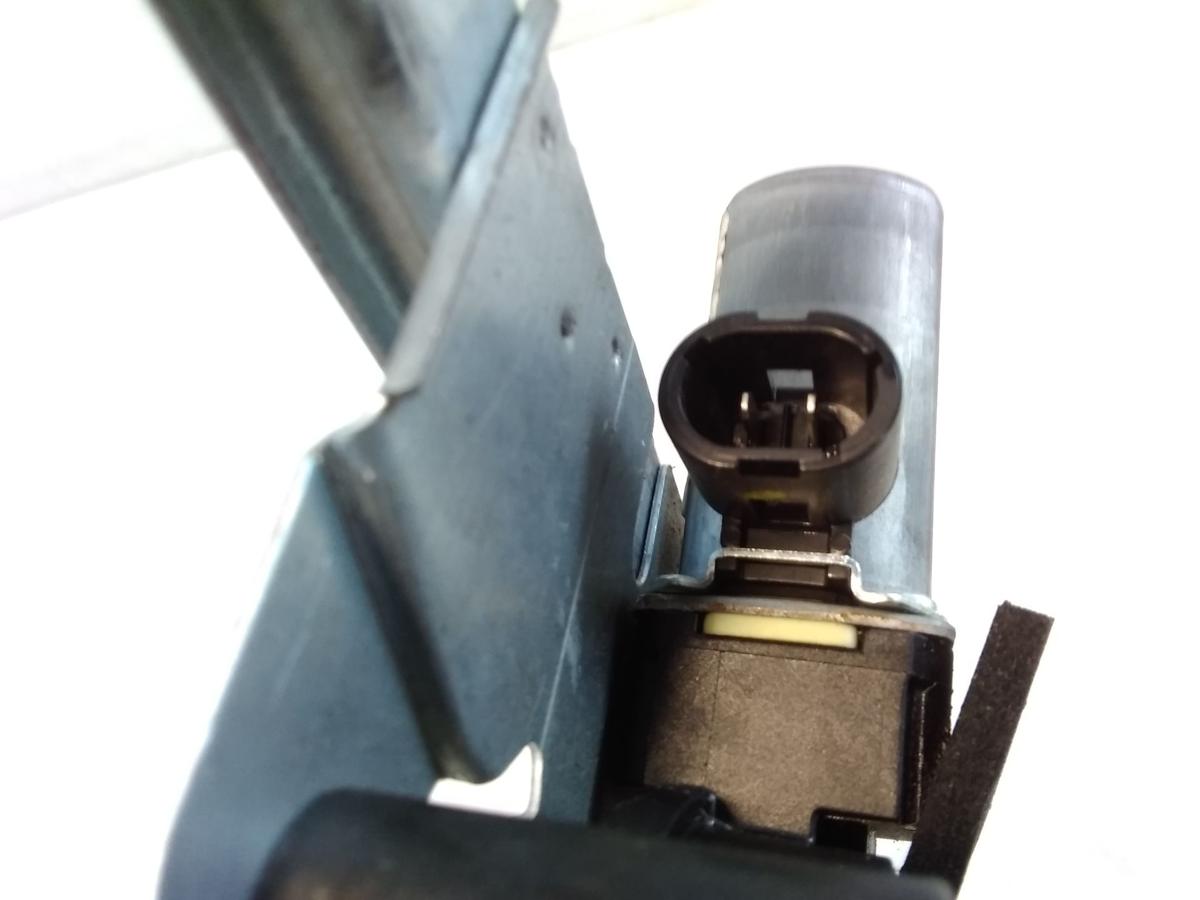 Opel Vivaro A original Fensterheber vorn links elektrisch BJ2003 mit Hebermotor