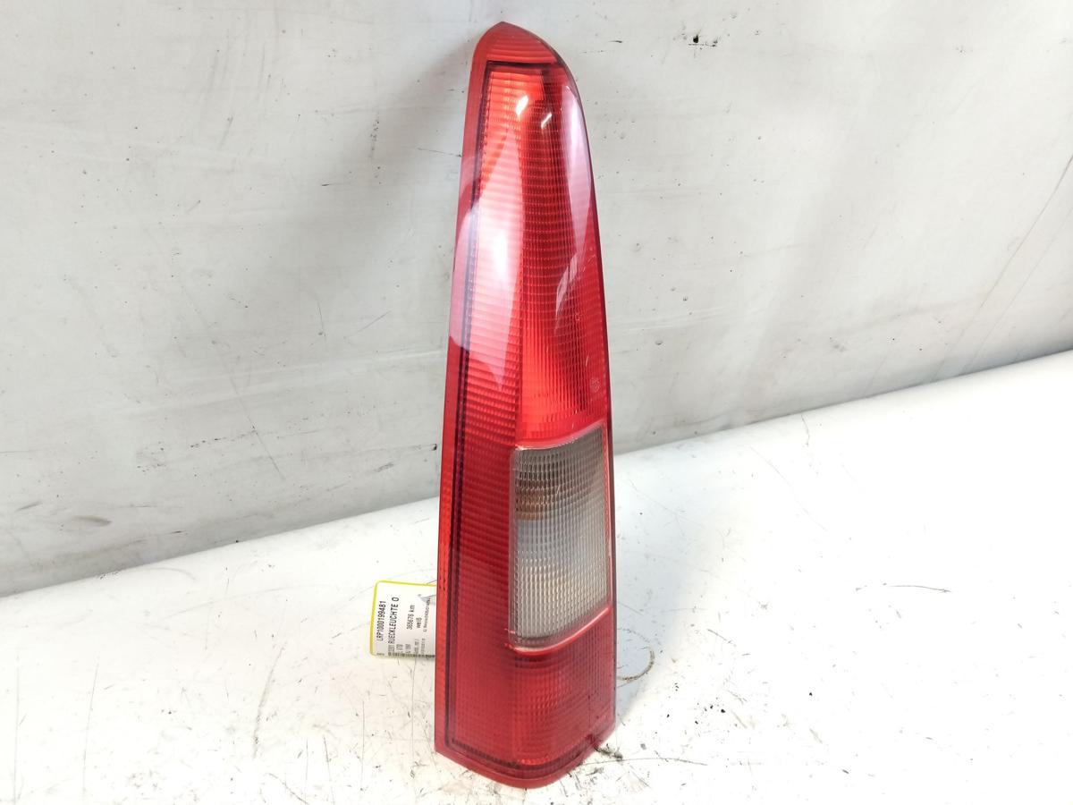Volvo V70 original R&uuml;ckleuchte Schlussleuchte oben links 9157800 VALEO BJ1998