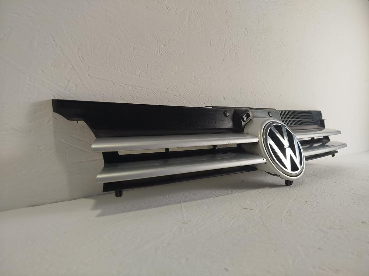 VW Golf 4 IV 1J Kühlergrill Frontgrill Grill mit Logo LA7W Reflexsilber