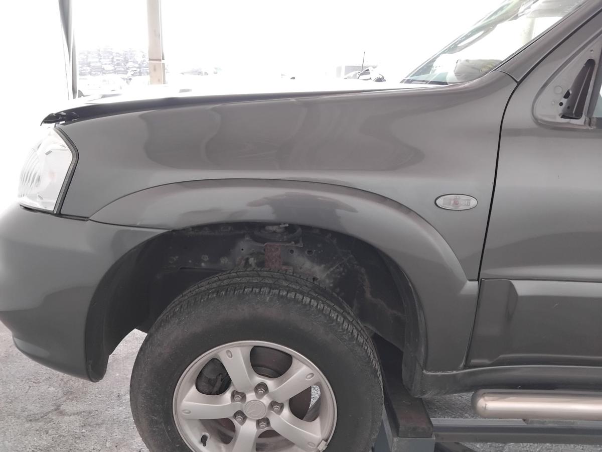 Mazda Tribute EP2 Facelift original Kotfl&uuml;gel vorn links graumetallic BJ2006