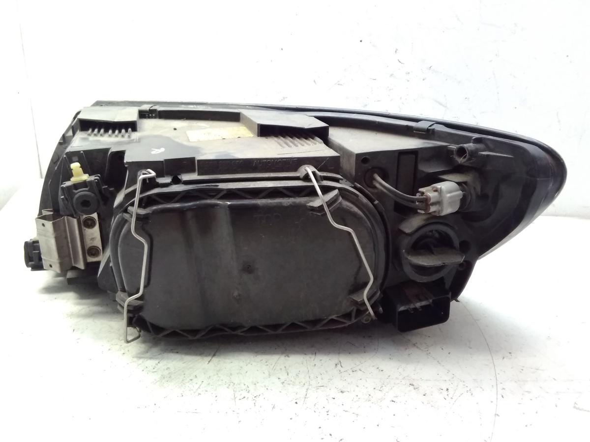 Volvo V50 S40 II orig Scheinwerfer vorn rechts Halogen mit LWR 30698874 BJ2006