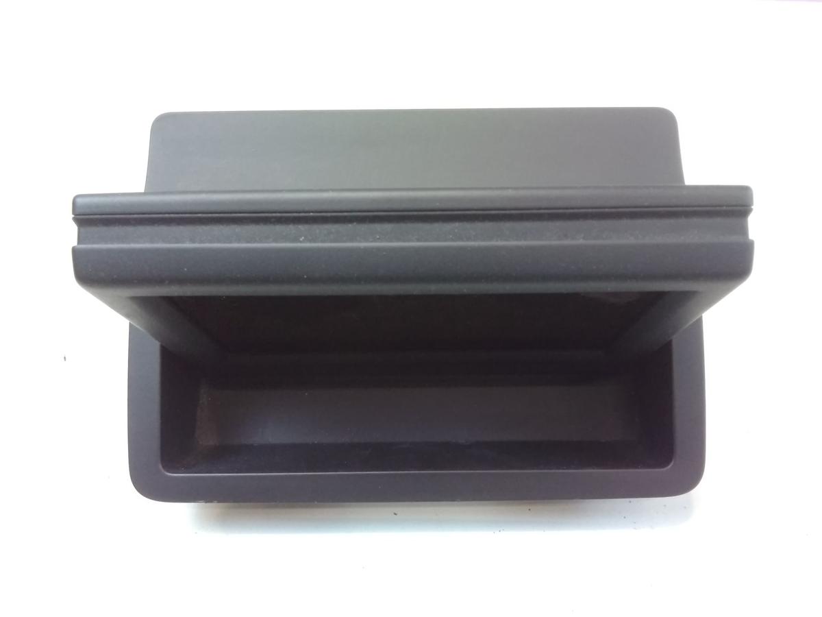 Audi A1 8X original Display Bildschirm Monitor 8X0857273B BJ2010