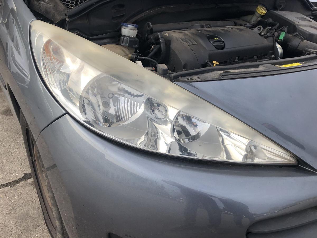 Peugeot 207 SW Typ WE Valeo Scheinwerfer rechts Frontscheinwerfer Halogen Tr&uuml;b