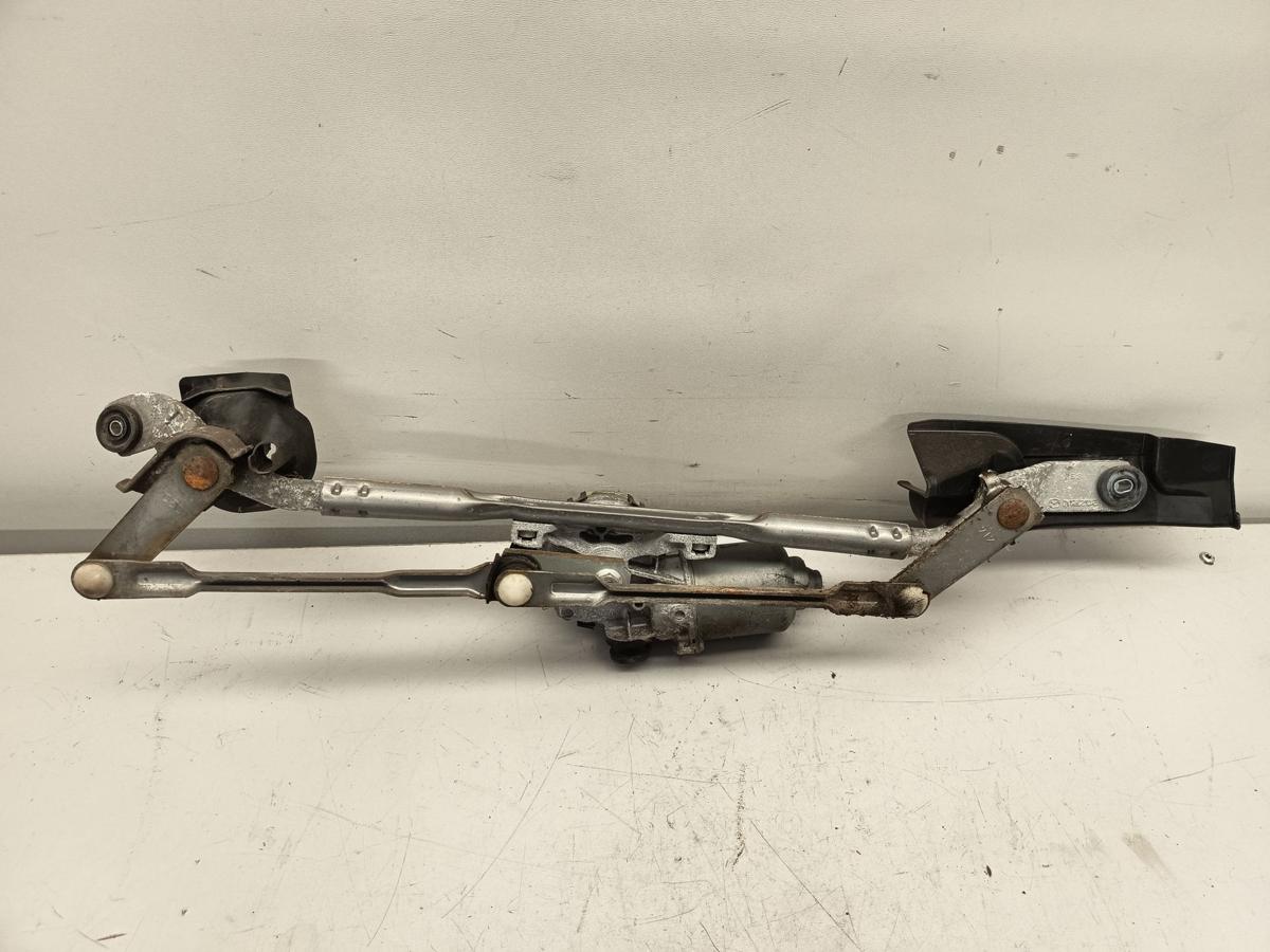 Mazda 6 Baujahr 2009 original Wischergest&auml;nge mit Motor vorn Front