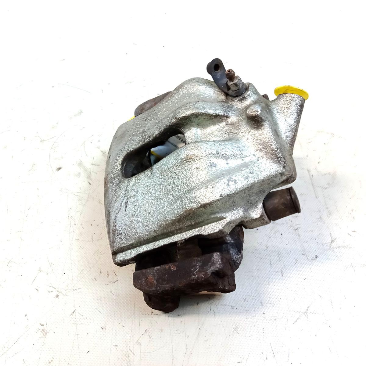 Volvo V70 S70 Bremssattel Vorderachse rechts mit Bremssatteltr&auml;ger Bj.1999
