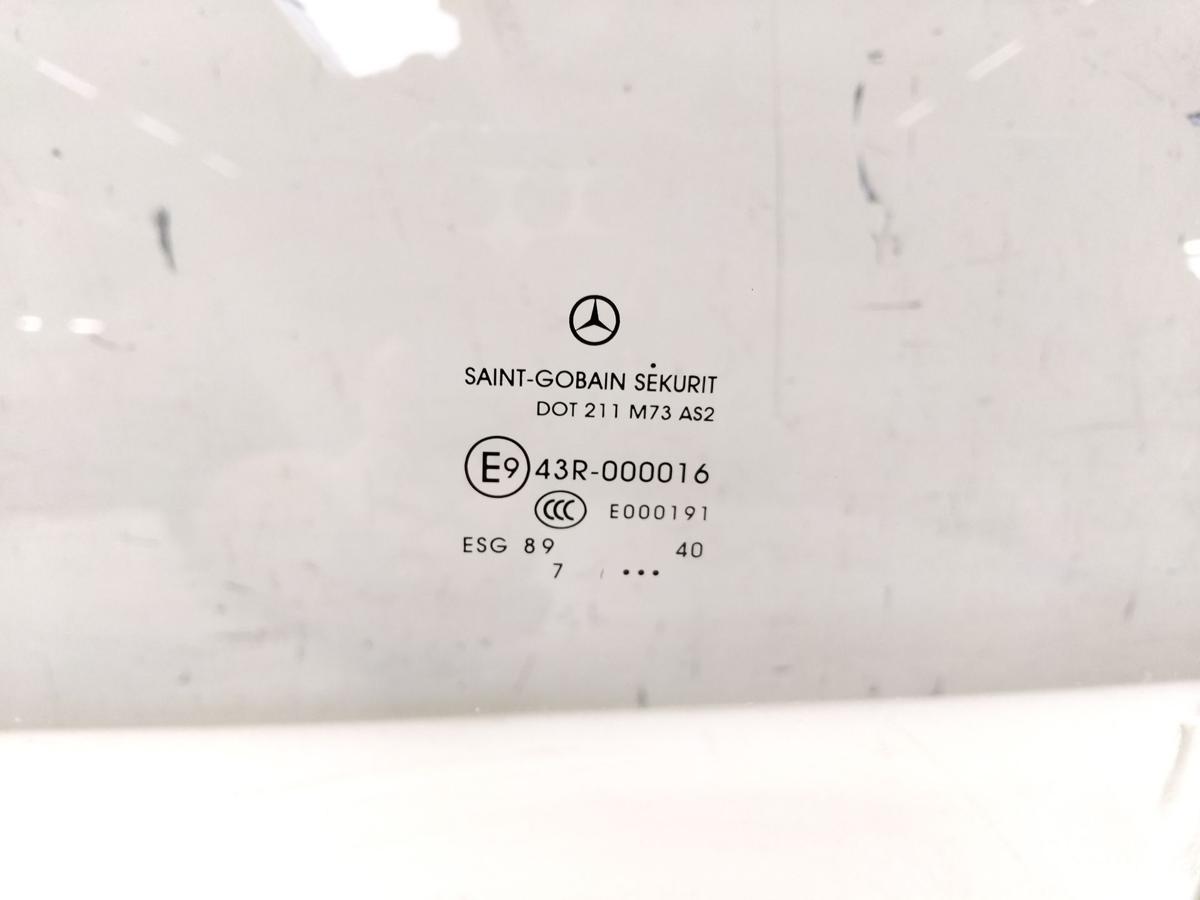 Mercedes Benz Vito 639 original T&uuml;rscheibe vorn links Klarglas BJ2008