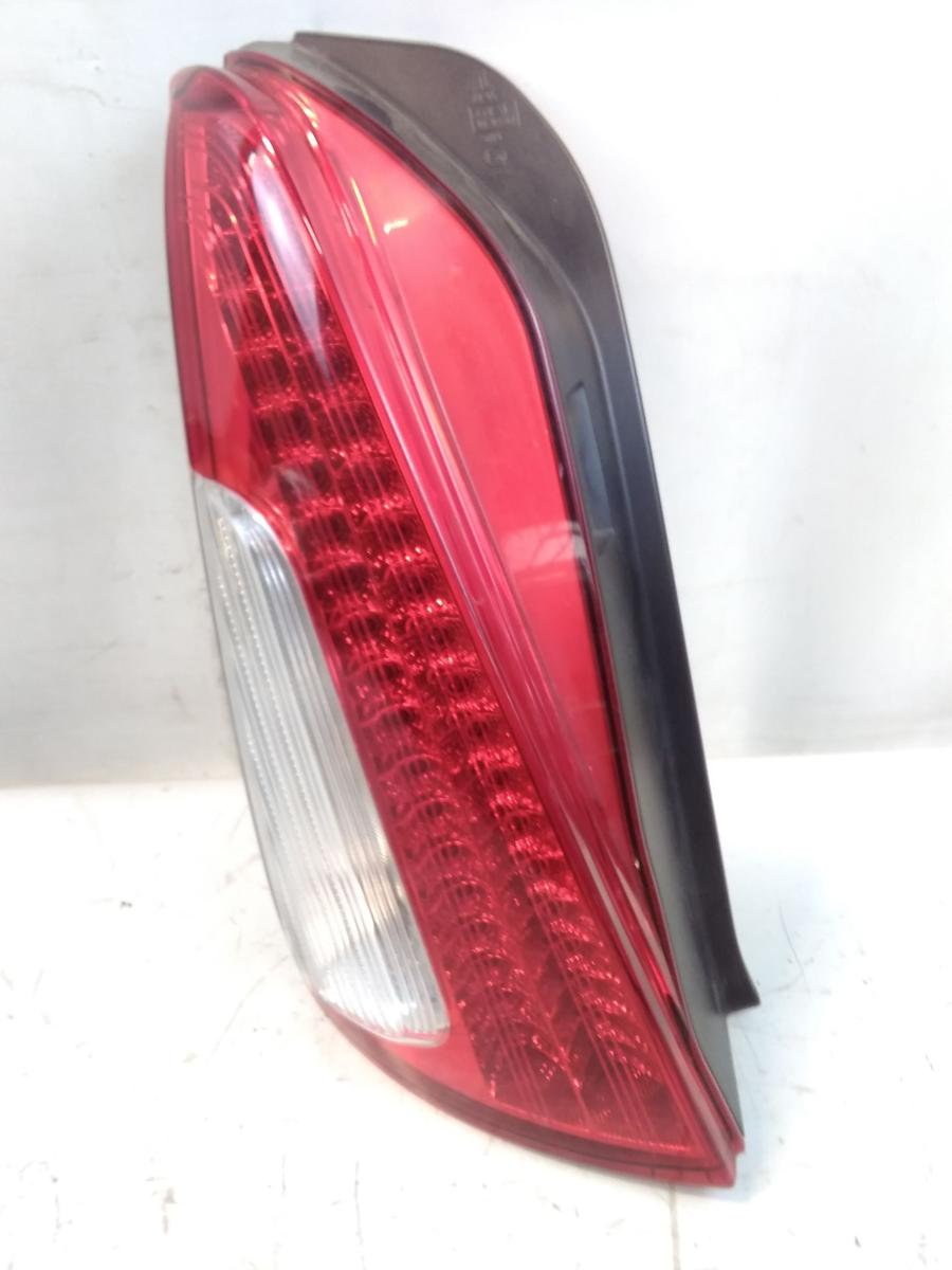 Lancia Musa Facelift original R&uuml;ckleuchte Heckleuchte links LED Bj.2009