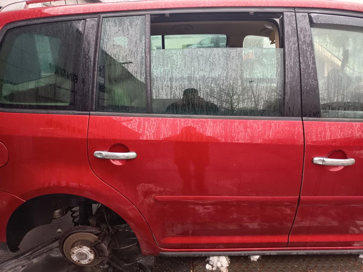 VW Touran 1T original T&uuml;r hinten rechts Fond A3W Red Spice Bj 2004